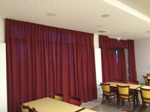 Rideaux CASSANDRE rouge collectivité